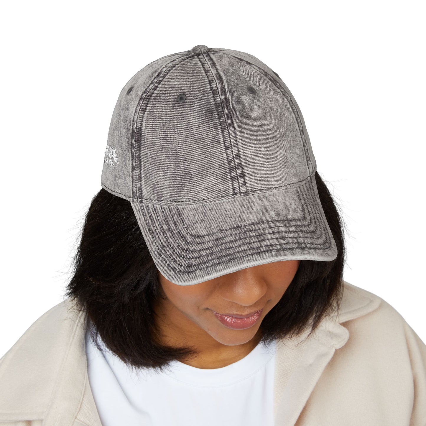 Vintage Embroidered Caps ( White GSA )